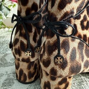 Tory Burch Leopard-Print Ankle Boots with Gold Logo Charms Size 5 1/2 Like New